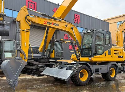 Chinese wheeled excavators, wheeled excavators, large-size excavators