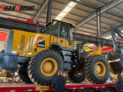 Колесный погрузчик SZ950