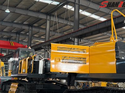 Гусеничный экскаватор