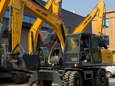 Колесный экскаватор SZL180