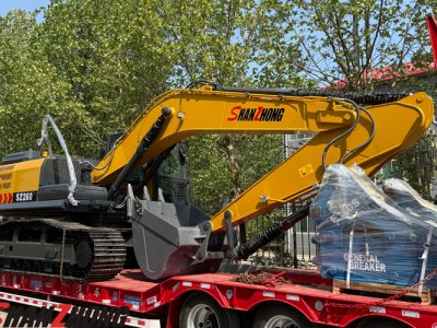 Crawler excavator