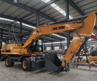 21 тонный экскаватор