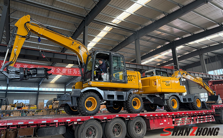 Wheeled excavator