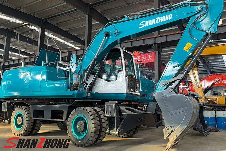 Колесный экскаватор 