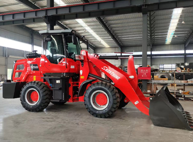 Колесный погрузчик SZ920
