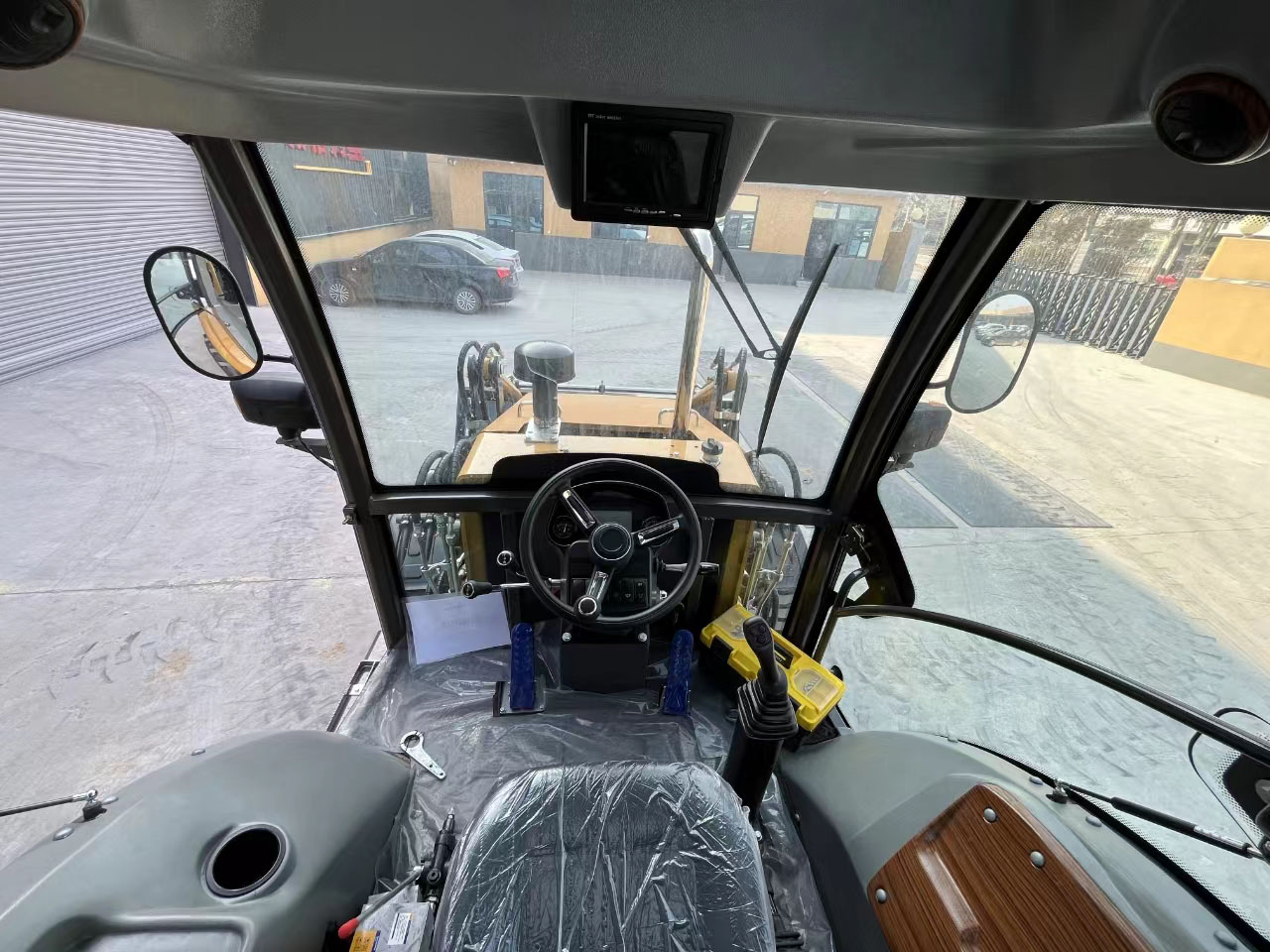 Backhoe loader SZ40-28