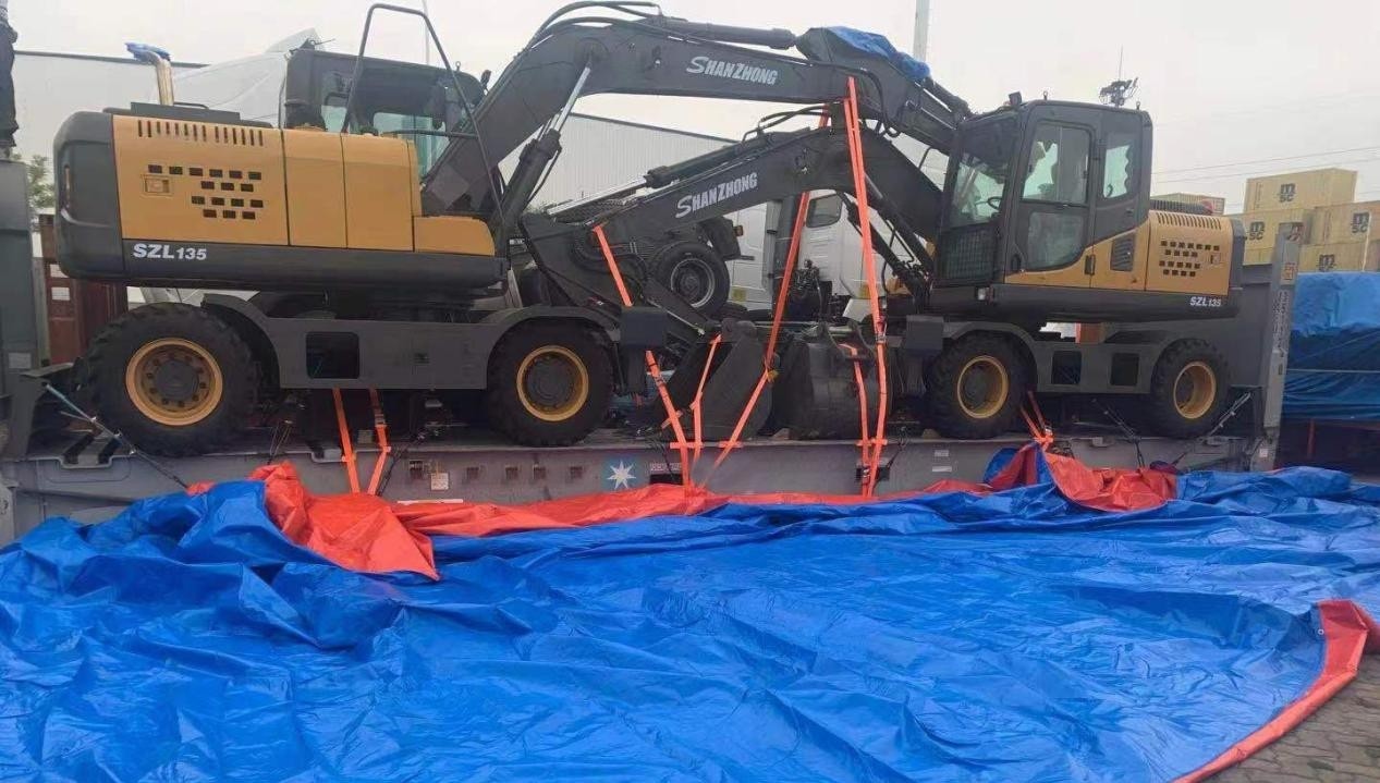 Wheeled excavators of the Shanzhong brand went to Russia
