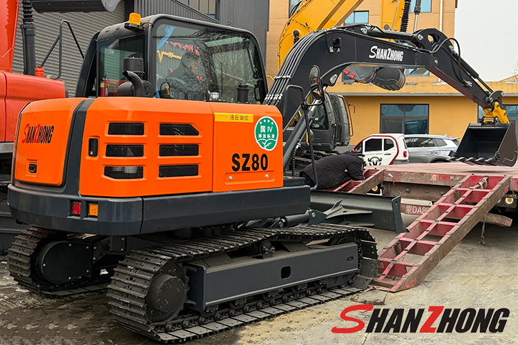 Гусеничный экскаватор 