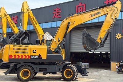21-ton hydraulic excavator