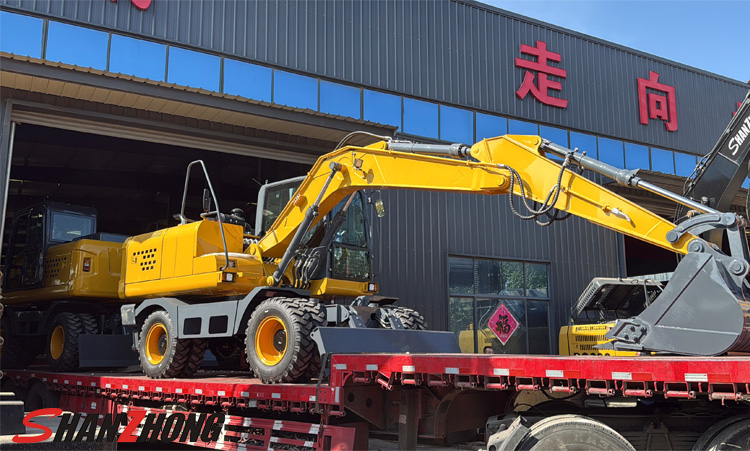 Wheeled excavator