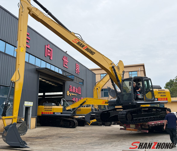 Гусеничный экскаватор с длинной стрелой Shanzhong SZ230 Гусеничный экскаватор с длинной стрелой Shanzhong SZ230