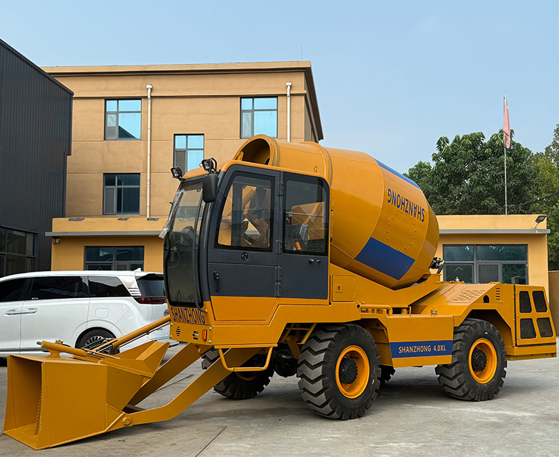 Self-loading concrete mixer SZ6400