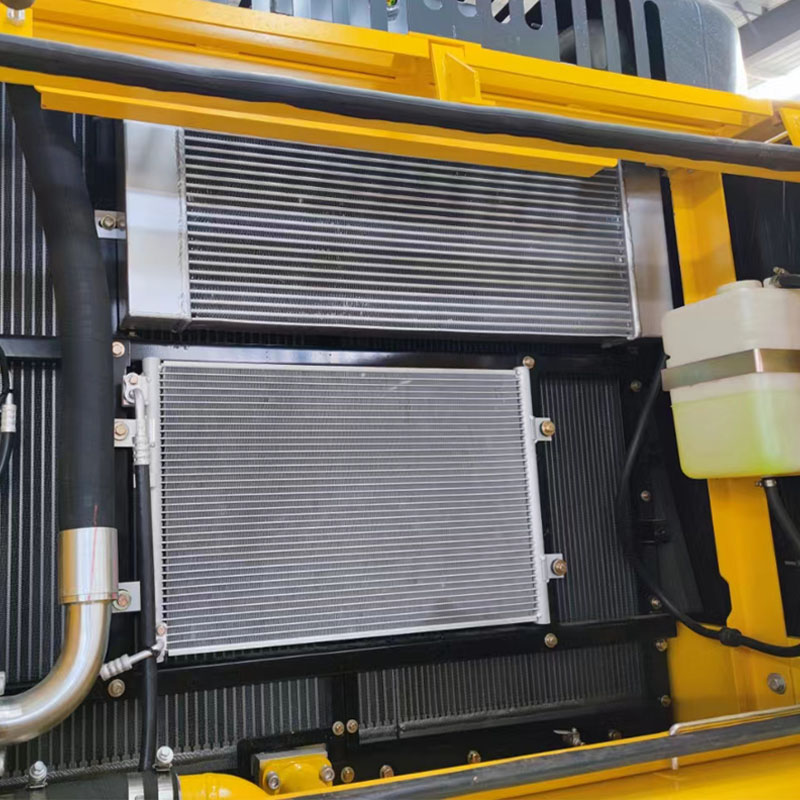 40-тонный гусеничный экскаватор